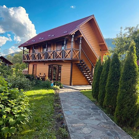 Котедж "У Бойка" Mykulytschyn Exterior foto